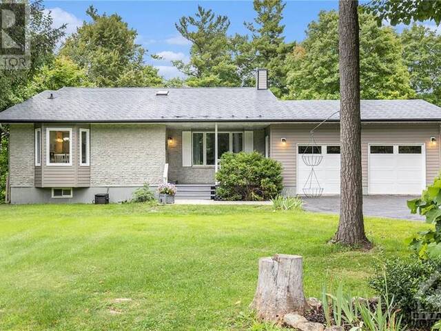 10 WOODLAND DRIVE Braeside Ontario