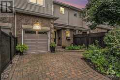 12 RIVERBANK COURT Stittsville