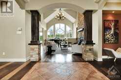 5844 LONGHEARTH WAY Manotick