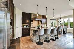 5844 LONGHEARTH WAY Manotick