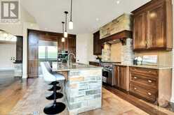 5844 LONGHEARTH WAY Manotick