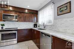 906 CAHILL DRIVE W Ottawa