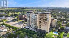 111 CHAMPAGNE AVENUE UNIT#904 Ottawa