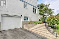 30 TIVERTON DRIVE Ottawa