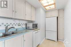 530 LAURIER AVENUE W UNIT#2304 Ottawa