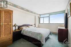 2304 - 530 LAURIER AVENUE W Ottawa