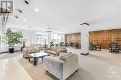 2304 - 530 LAURIER AVENUE W Ottawa