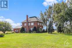 2203 RUSSETT DRIVE McNab/Braeside