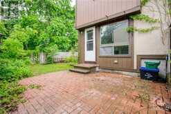 12F LARKSHIRE LANE Nepean