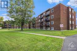 2041 ARROWSMITH DRIVE UNIT#301B Ottawa