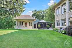 5591 MANOTICK MAIN STREET Manotick