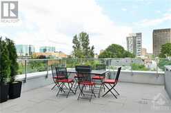 111 CHAMPAGNE AVENUE UNIT#207 Ottawa