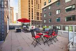 111 CHAMPAGNE AVENUE UNIT#207 Ottawa