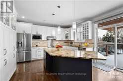 4464 SHORELINE DRIVE Ottawa