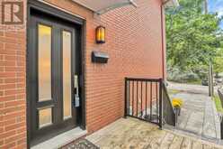 809 MAPLEWOOD AVENUE Ottawa