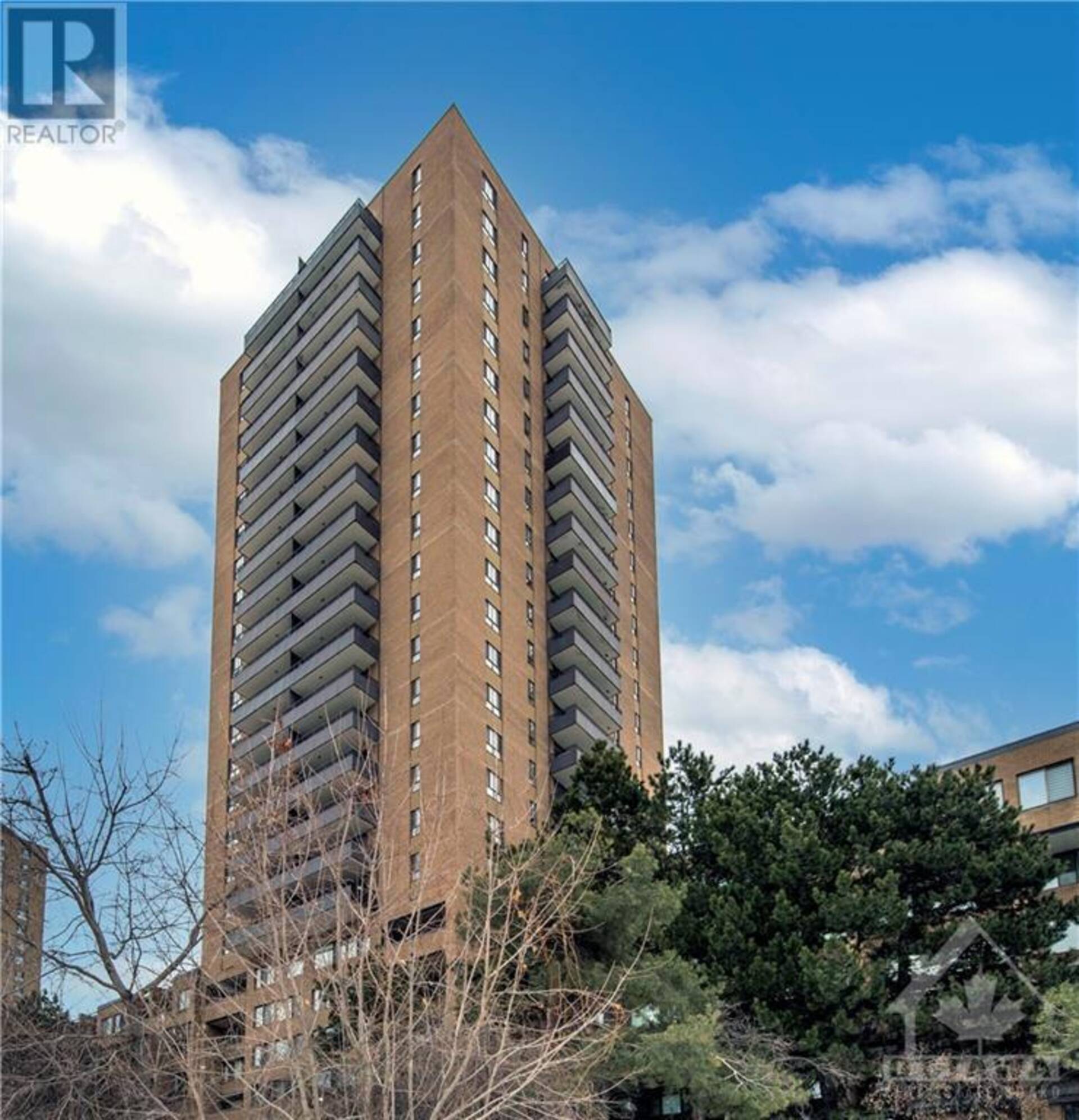 515 ST LAURENT BOULEVARD UNIT#1909 Ottawa