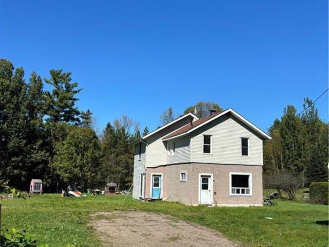 74 SANDY BEACH ROAD Laurentian Valley Ontario