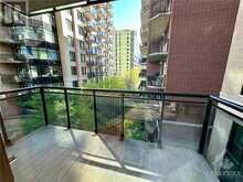 245 KENT STREET UNIT#407 Ottawa