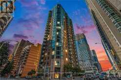 1601 - 445 LAURIER AVENUE W Ottawa