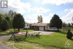 561 RIVER ROAD McNab/Braeside