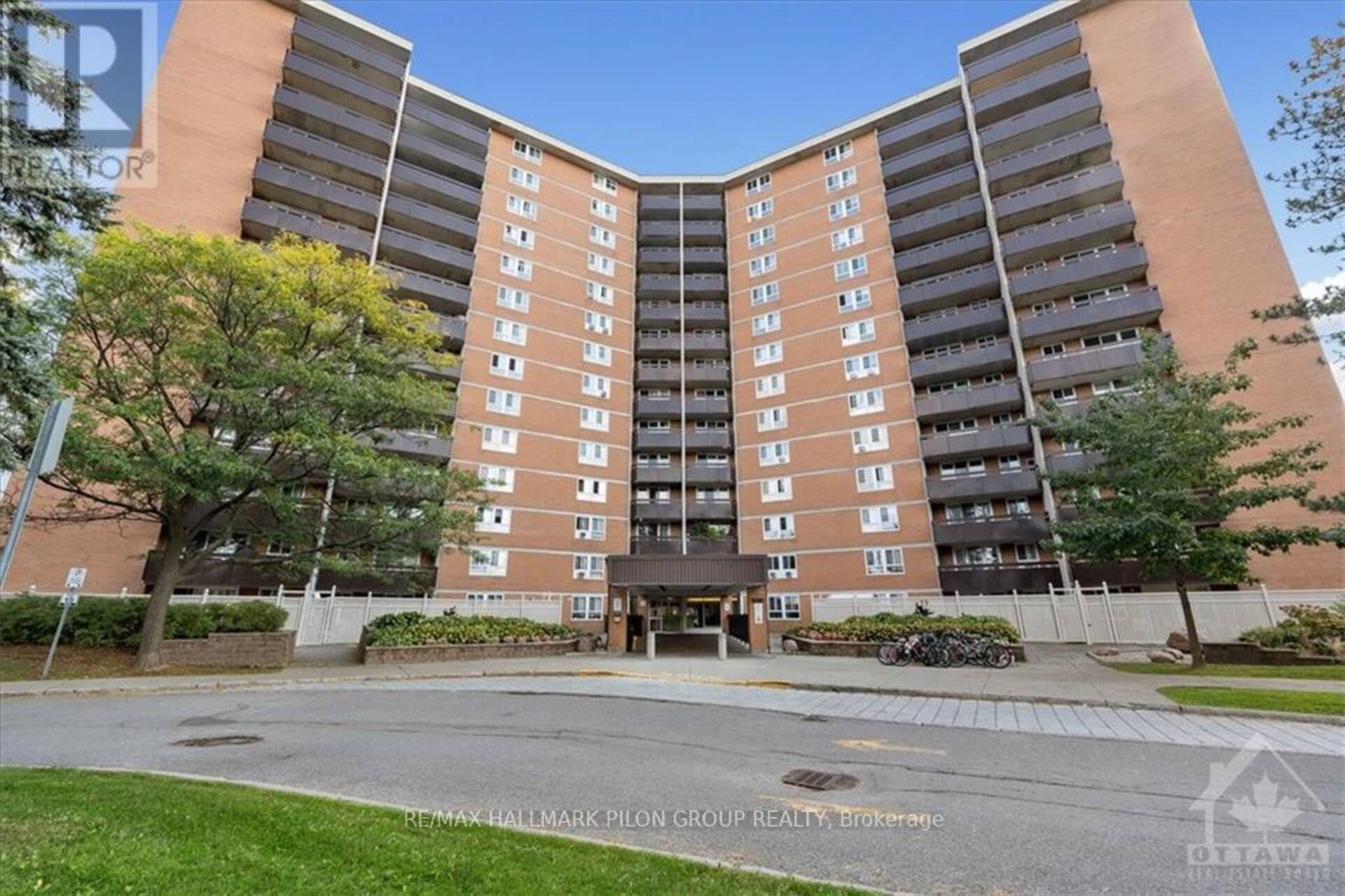 714 - 2020 JASMINE CRESCENT Ottawa