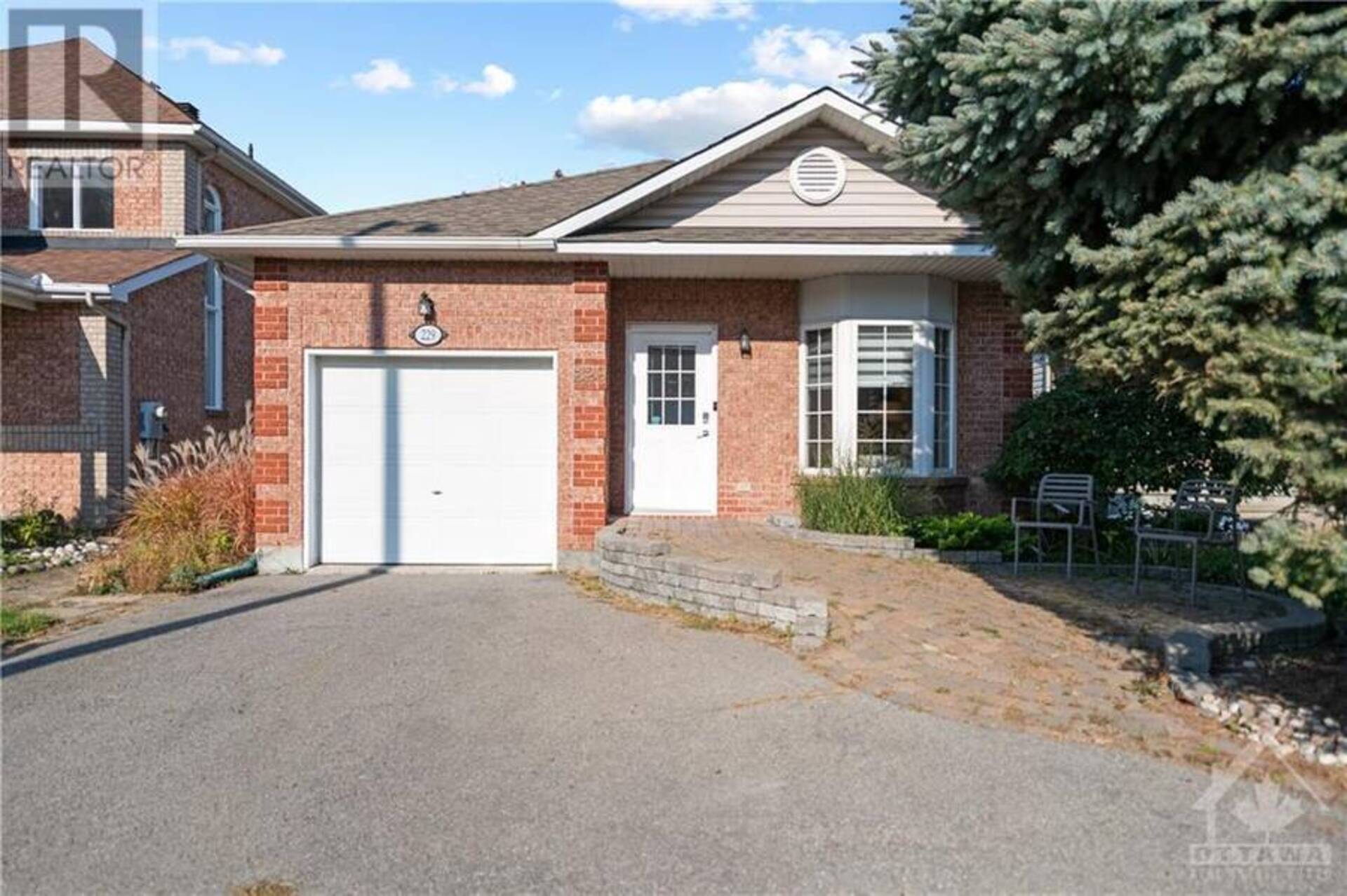 229 MOUNTSHANNON DRIVE Ottawa