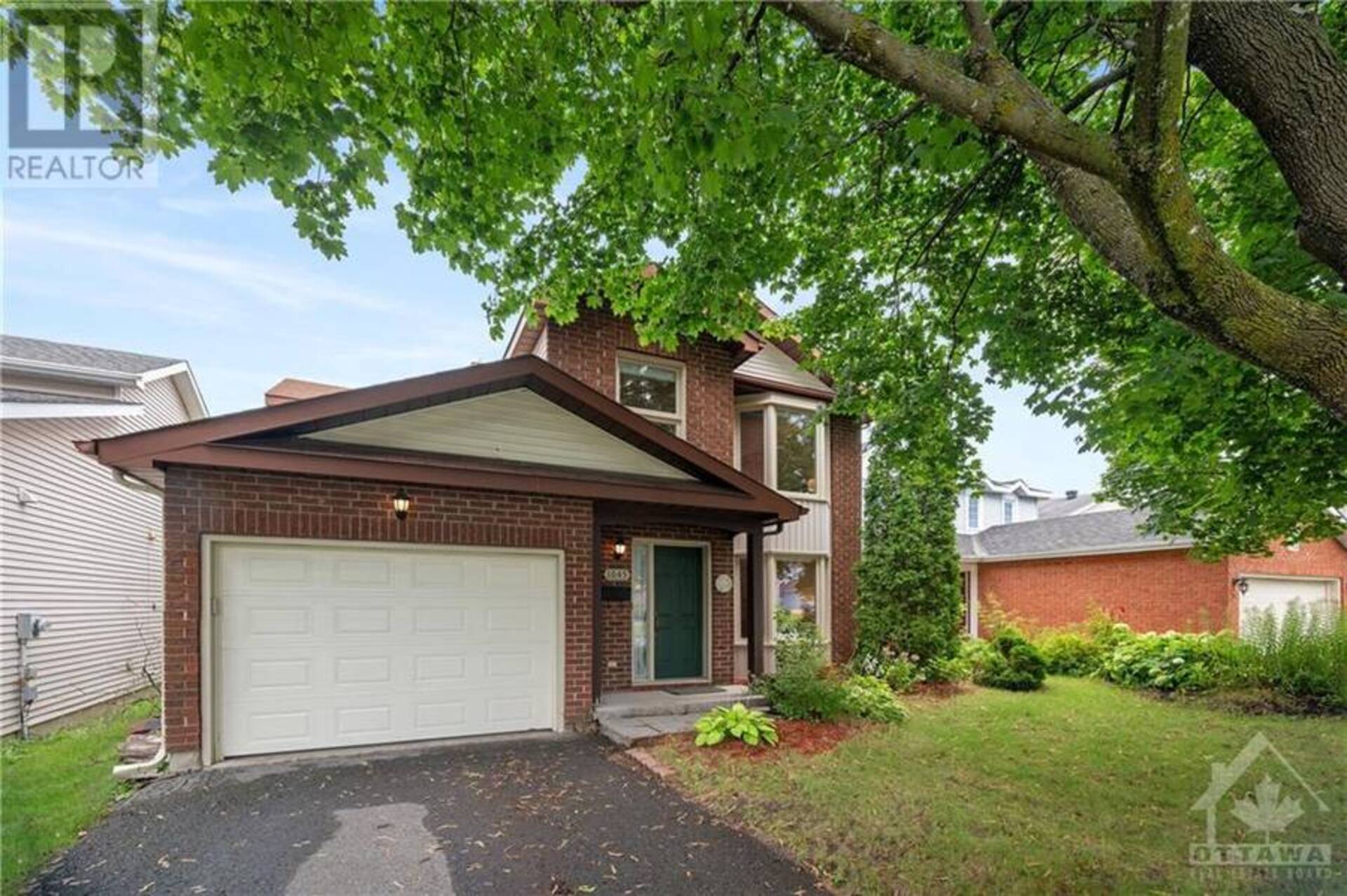 1045 KARSH DRIVE Ottawa