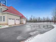 1413 BLACKHORSE COURT Ottawa