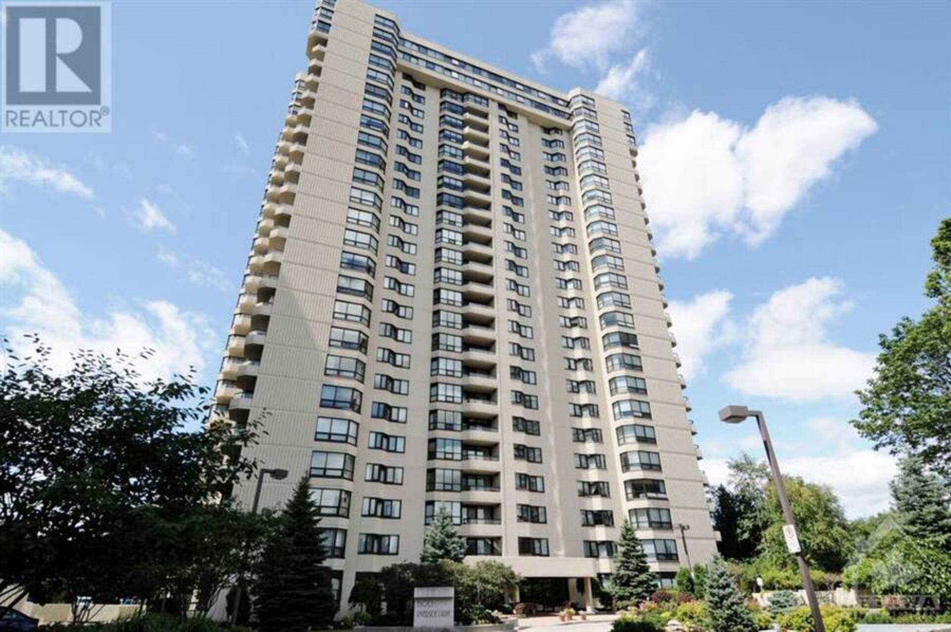 1500 RIVERSIDE DRIVE UNIT#407 Ottawa