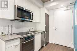 105 CHAMPAGNE AVENUE UNIT#2208 Ottawa