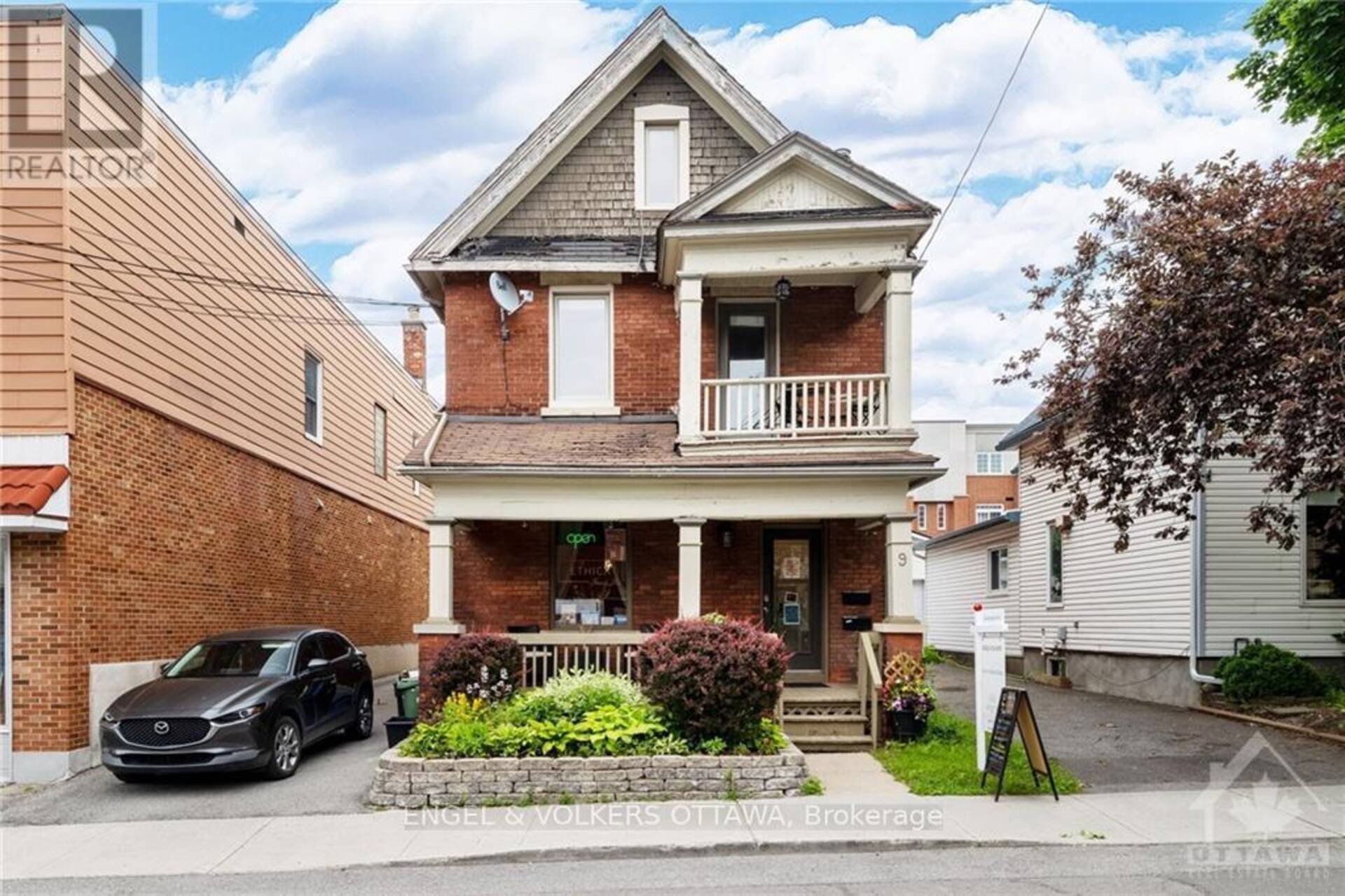 9 MELROSE AVENUE Ottawa