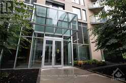 802 - 40 NEPEAN STREET Ottawa