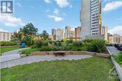 530 LAURIER AVENUE W UNIT#1902 Ottawa