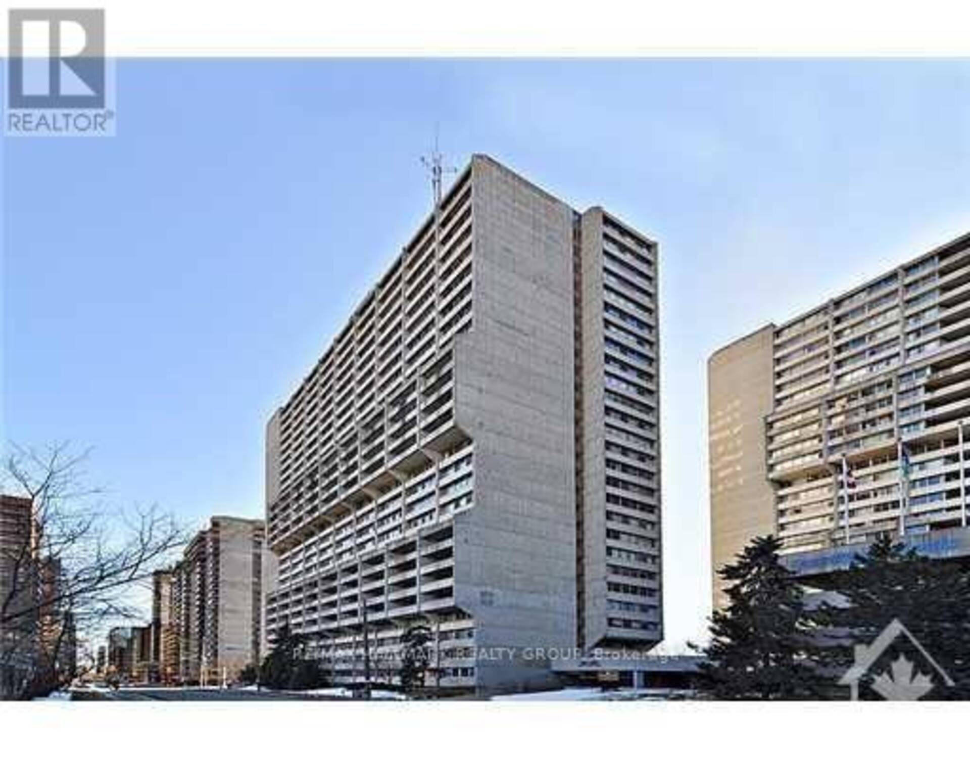 2205 - 500 LAURIER AVENUE W Ottawa