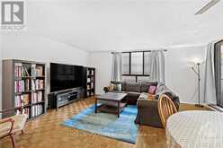 702 - 475 LAURIER AVENUE W Ottawa