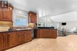 910 BAYVIEW DRIVE Ottawa