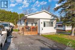 3 - 307 FRONT ROAD Champlain