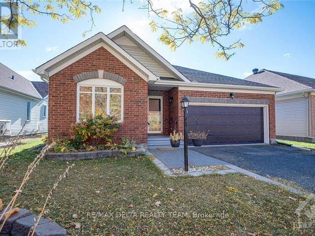 8 SPINNEY WAY Ottawa Ontario