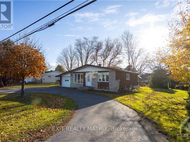 828 NOTRE DAME STREET Russell Ontario