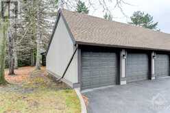 2 KITTANSETT COURT Ottawa