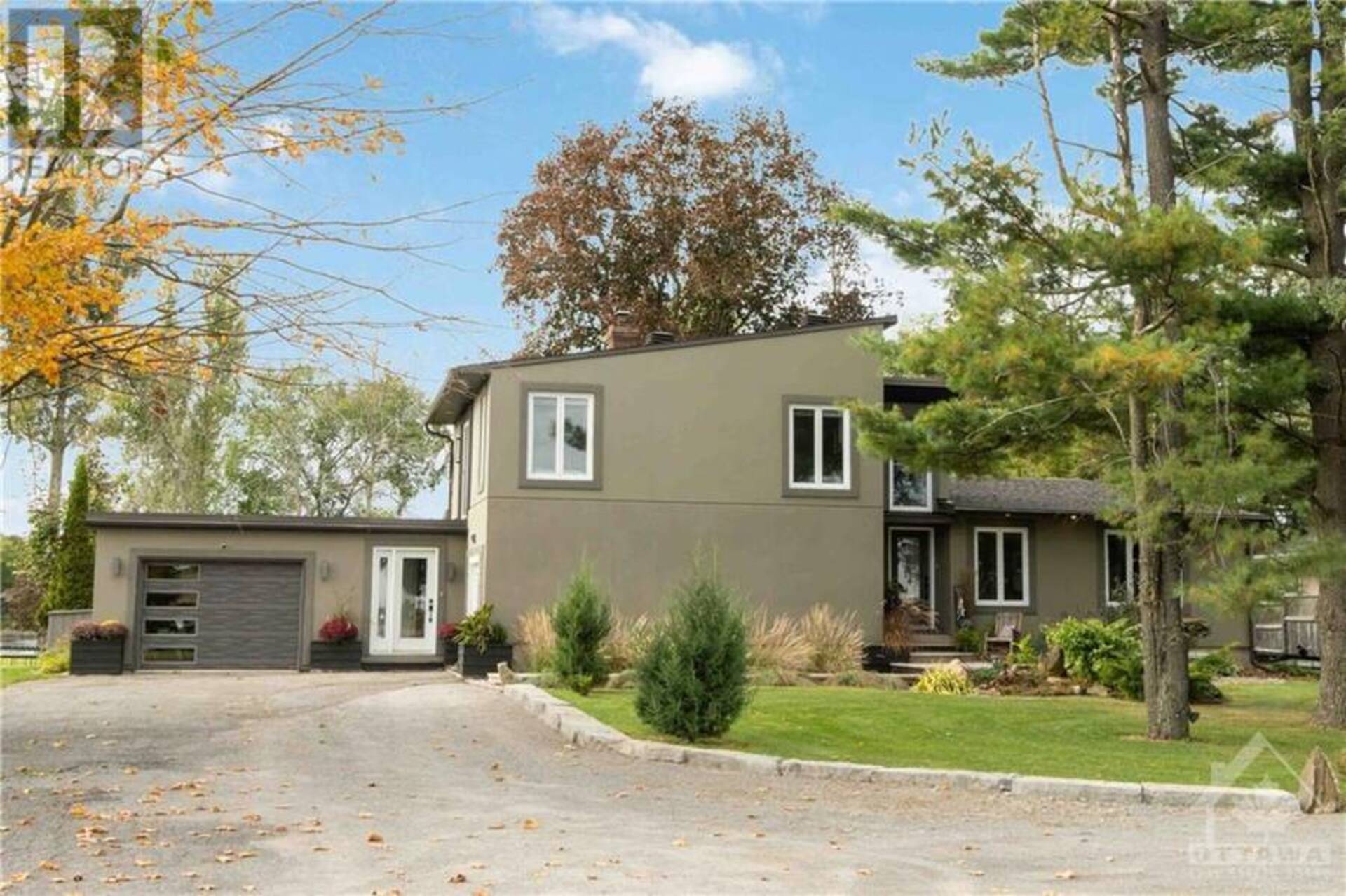 2704 RIVER ROAD Ottawa