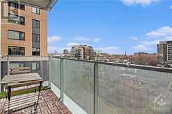 111 CHAMPAGNE AVENUE UNIT#507 Ottawa