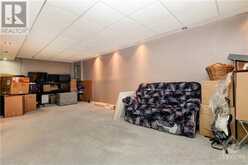 5989 MEADOWGLEN DRIVE Ottawa