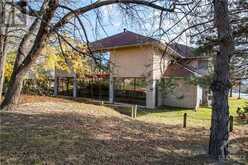 270 BRITTANY DRIVE UNIT#305 Ottawa