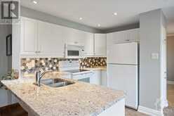 370 DUVERNAY DRIVE Ottawa