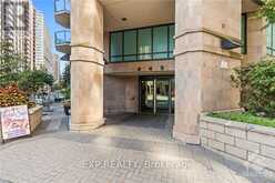 303 - 445 LAURIER AVENUE Ottawa