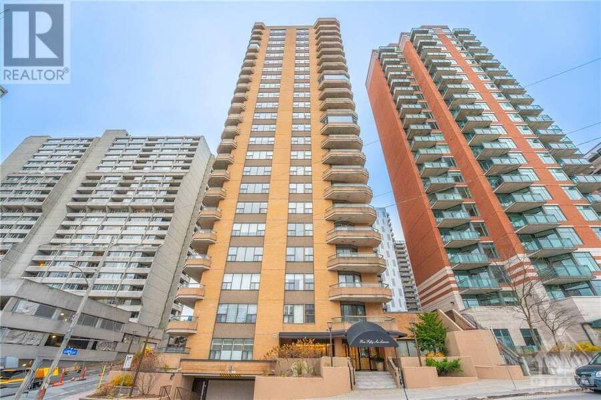 556 LAURIER AVENUE W UNIT#906 Ottawa