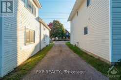 593 B HAMILTON STREET W Laurentian Valley