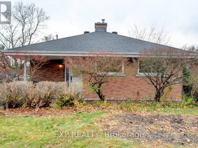 528 PENHILL AVENUE Ottawa Ontario