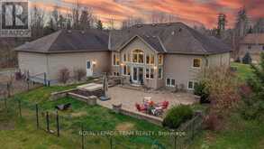 132 COUNTRY CARRIAGE WAY Ottawa